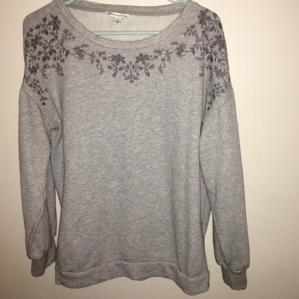 American Eagle sweat shirt L